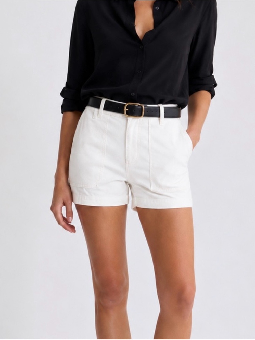 $370 Nili Lotan Utility Shorts White Size 2 Vintage Cream Women’s Shorts